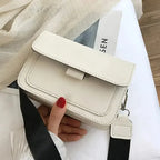 Chic Crossbody Bags for Women | Stylish and Versatile Mini Clutch Design